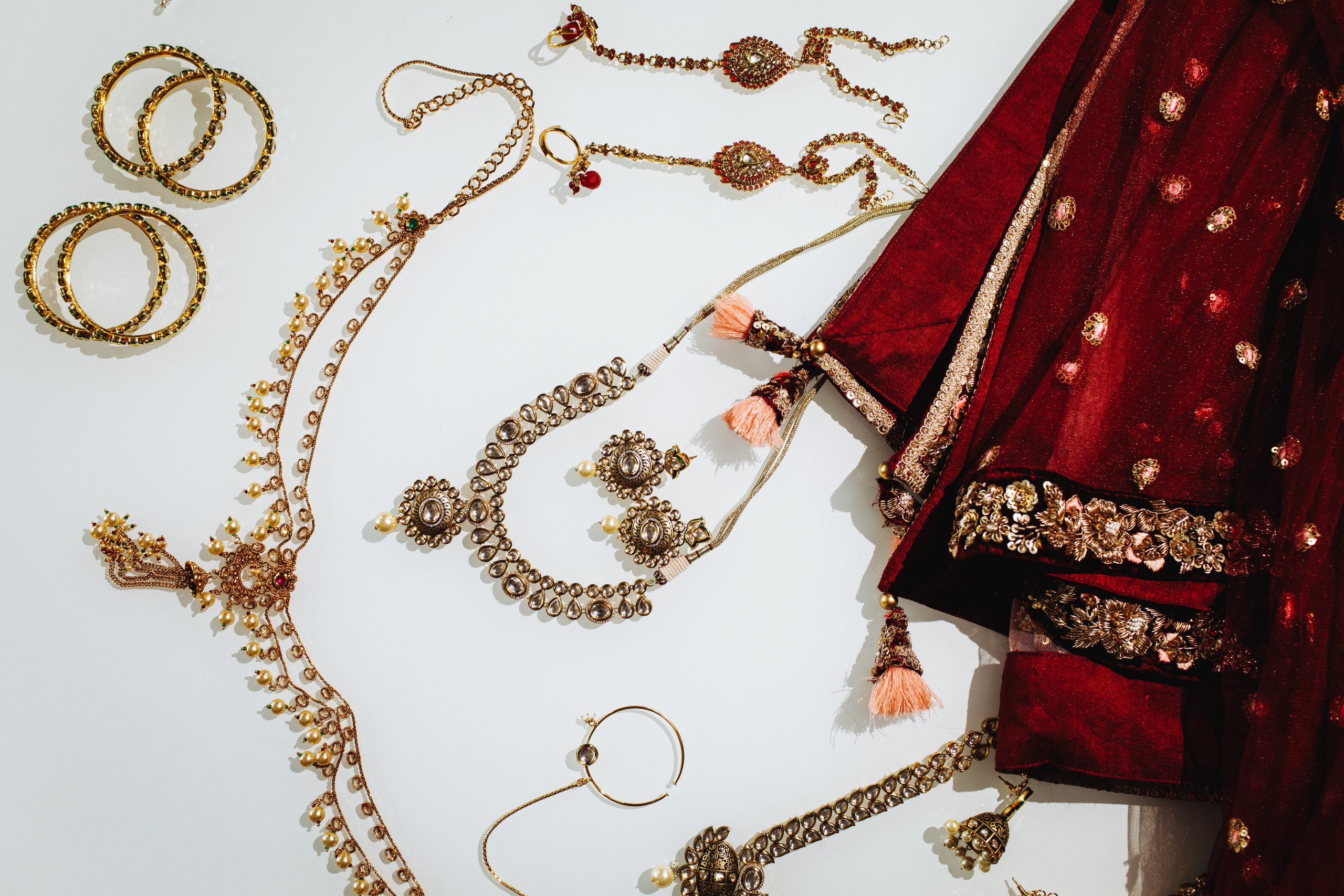 traditional indian wedding jewelry, bracelets, earrings, necklac