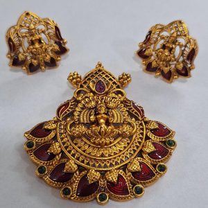 antique temple lakshmi pendant set